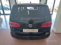Usata VW Touran Trendline 105 CV (77 kW) 2012 Blu Monovolume