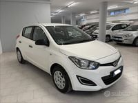 Usata Hyundai i20 Edition 85 CV (62 kW) 2013 Bianco Utilitaria