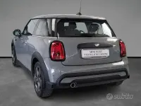Usata Mini ONE Classic 102 CV (75 kW) 2022 Grigio / metallizzato Utilitaria
