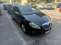Usata Lancia Delta 120 CV (88 kW) 2010 Nero Utilitaria