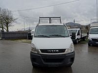 usata Iveco Daily 35C11 2.3Hpi 7Posti Ribaltabile MOTORE NUOVO