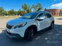 Usata Peugeot 2008 Allure 110 CV (80 kW) 2016 Bianco SUV