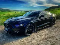 Usata Ford Mustang 317 CV (233 kW) 2017 Nero Coupé