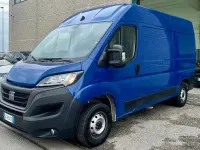 Usata Fiat Ducato 33 140 CV (102 kW) 2022 Blu Furgone