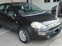 Usata Fiat Punto 77 CV (56 kW) 2011 Nero Utilitaria