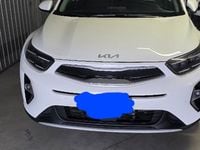 Usata Kia Stonic 100 CV (73 kW) 2021 Bianco SUV