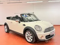 Usata Mini Cooper Cabriolet 111 CV (81 kW) 2012 Bianco Cabrio