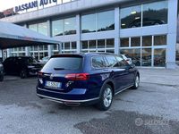 Usata VW Passat Alltrack 190 CV (139 kW) 2019 Blu Station wagon