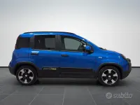 Usata Fiat Panda Cross Cross 70 CV (51 kW) 2025 Blu Utilitaria