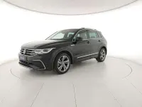 Usata VW Tiguan R-line 150 CV (110 kW) 2023 Deep black perlato SUV