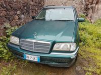 Usata Mercedes 250 2000 Verde Berlina