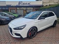 Begagnad Hyundai i30 N Performance 275 HK (202 kW) 2021 Vit Sedan