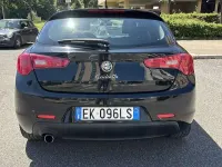 Usata Alfa Romeo Giulietta Distinctive 105 CV (77 kW) 2011 Nero Utilitaria