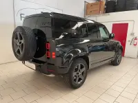 Usata Land Rover Defender Dynamic 199 CV (146 kW) 2024 Nero SUV