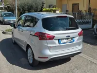 Usata Ford B-MAX Titanium 75 CV (55 kW) 2013 Argento Monovolume
