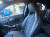 Usata Mercedes A180 90 CV (66 kW) 2017 Nero Berlina