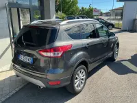Usata Ford Kuga 150 CV (110 kW) 2016 Grigio SUV