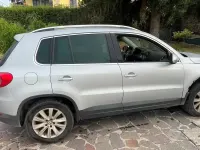 Usata VW Tiguan 140 CV (102 kW) 2010 Grigio SUV