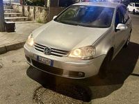 Usata VW Golf IV Sportline 140 CV (102 kW) 2005 Argento Berlina