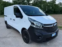Usata Opel Vivaro 95 CV (69 kW) 2019 Bianco Monovolume