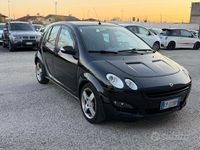 Usata Smart ForFour Passion 95 CV (69 kW) 2004 Nero Utilitaria