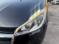 Usata Peugeot 208 Allure 82 CV (60 kW) 2018 Bluazzurro Utilitaria