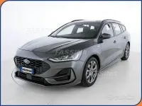 Usata Ford Focus ST-Line 155 CV (114 kW) 2025 Grigio Station wagon