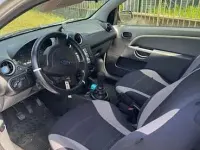 Usata Ford Fiesta Ambiente 69 CV (50 kW) 2003 Utilitaria