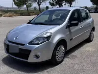 Usata Renault Clio III 75 CV (55 kW) 2010 Grigio Utilitaria