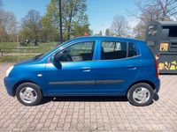 Usata Kia Picanto EX 65 CV (47 kW) 2004 Blu Utilitaria