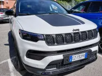 Usata Jeep Compass North 241 CV (177 kW) 2025 Bianco / pastello SUV