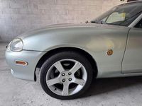Usata Mazda MX5 110 CV (80 kW) 2003 Argento Cabrio
