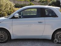 Usata Fiat 500e La Prima 42 kW (58 CV) 2020 Blu Berlina
