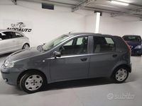 Usata Fiat Punto 59 CV (43 kW) 2005 Grigio Utilitaria