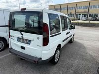 Usata Fiat Doblò 120 CV (88 kW) 2007 Bianco Monovolume