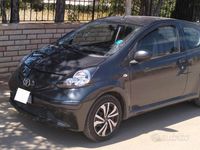 Usata Toyota Aygo 50 CV (36 kW) 2007 Grigio Utilitaria