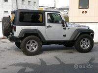 Usata Jeep Wrangler Rubicon 200 CV (147 kW) 2011 Argento SUV