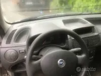 Usata Fiat Punto 60 CV (44 kW) 2006 Grigio Utilitaria