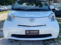 Usata Toyota iQ 68 CV (50 kW) 2009 Bianco Utilitaria