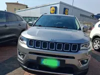 Usata Jeep Compass 140 CV (102 kW) 2018 Grigio SUV