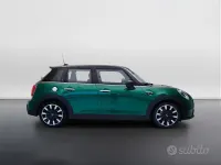 Usata Mini Cooper S 178 CV (130 kW) 2022 Verde Utilitaria