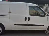 Usata Fiat Doblò 105 CV (77 kW) 2021 Bianco Monovolume