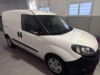 Usata Fiat Doblò 90 CV (66 kW) 2022 Bianco Monovolume