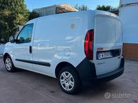 Usata Fiat Doblò 95 CV (69 kW) 2019 Bianco Monovolume