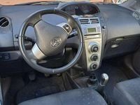 Usata Toyota Yaris Sol 65 CV (47 kW) 2009 Nero Utilitaria