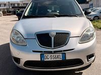 Usata Lancia Ypsilon 75 CV (55 kW) 2008 Grigio Utilitaria