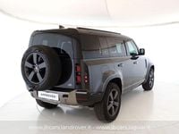 Usata Land Rover Defender SE Dynamic 249 CV (183 kW) 2023 Grigio scuro SUV