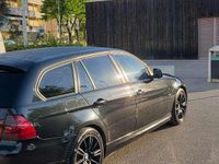Usata BMW 318 Efficient Dynamics 144 CV (105 kW) 2010 Nero Station wagon