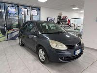 Usata Renault Scénic II 86 CV (63 kW) 2008 Grigio Monovolume
