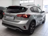 Usado Ford Focus Active 125 CV (91 kW) 2023 Plateado SUV